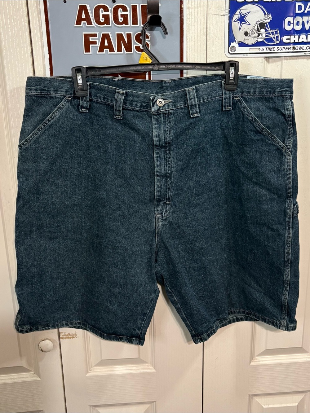 Wrangler Men's Denim Carpenter Shorts in Dark Blue